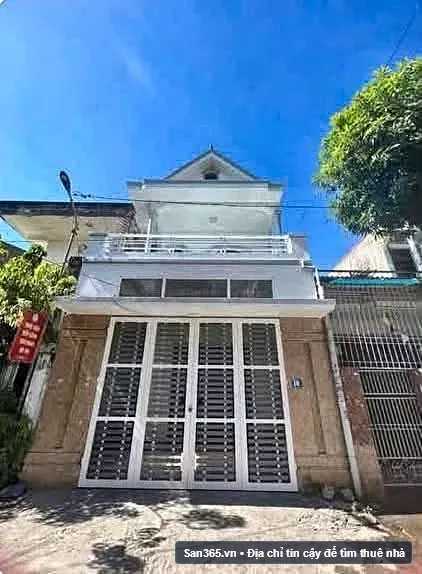 Cho thuê nhà 2 tầng .. Ngõ kim đồng