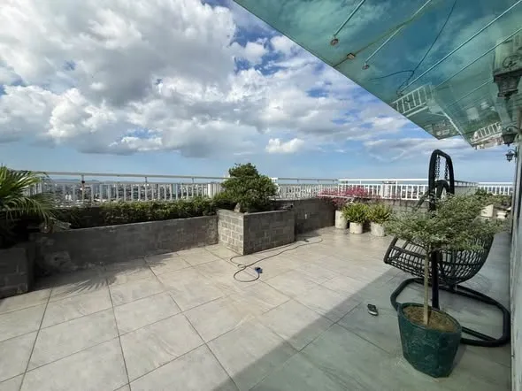 Cho thuê căn hộ - Bán căn Penthouse toà nhà Tecco green view3 Lê Lợi.